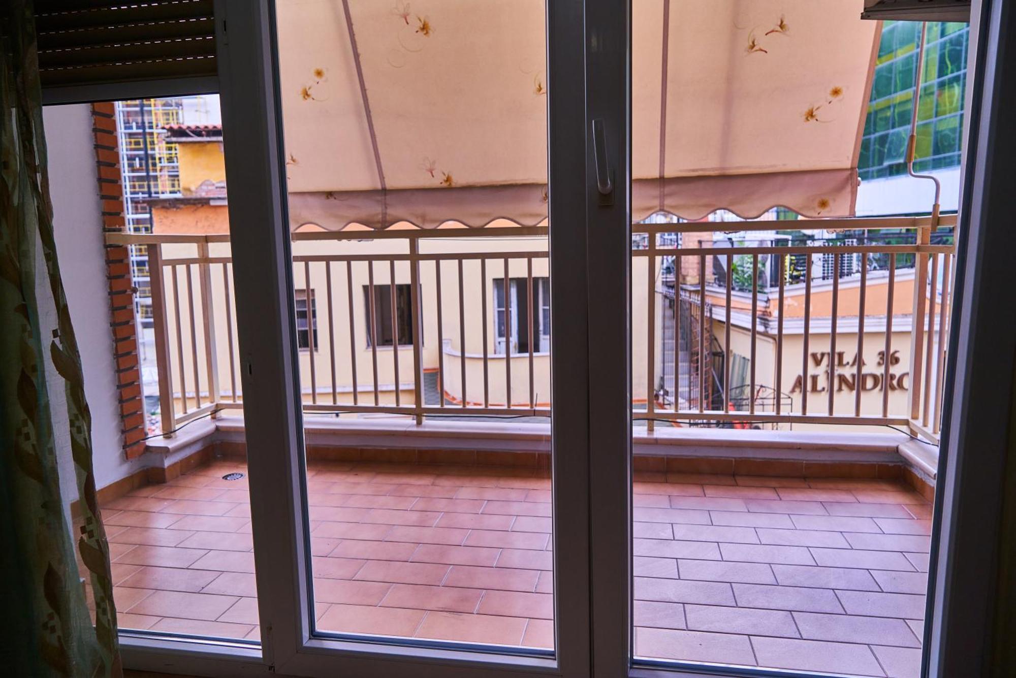 Kalpazo Skanderbeg Square Apartment Tirana